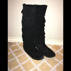 Steve Madden Bonanza suede size 8 boots